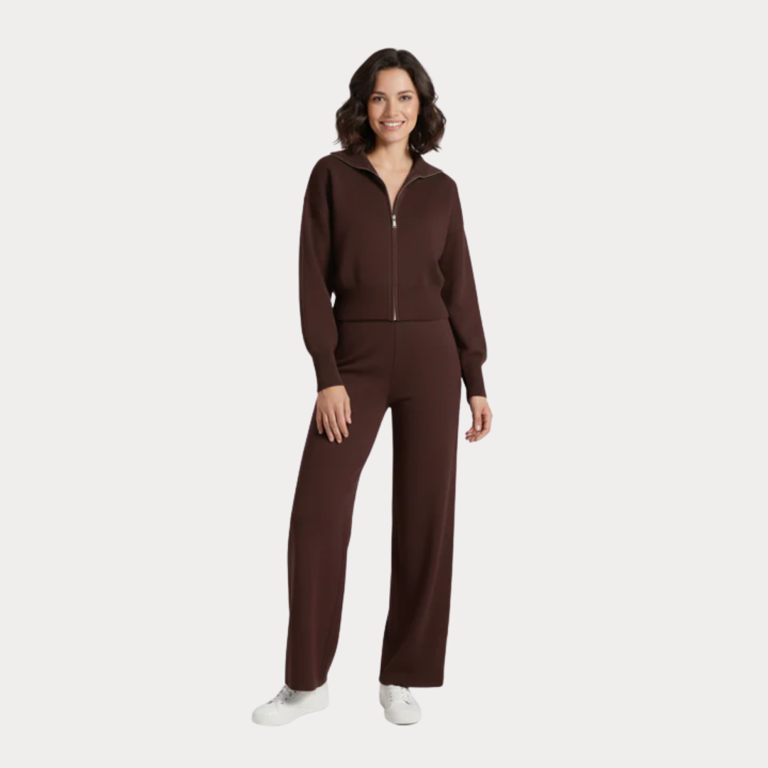 Women’s Timeless Knit Set