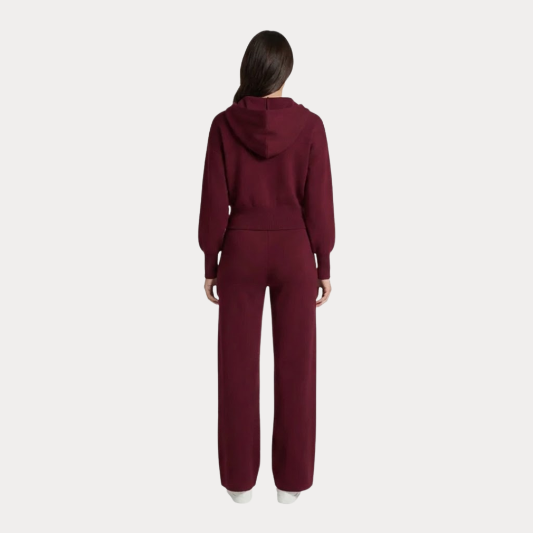 Women’s Timeless Knit Set