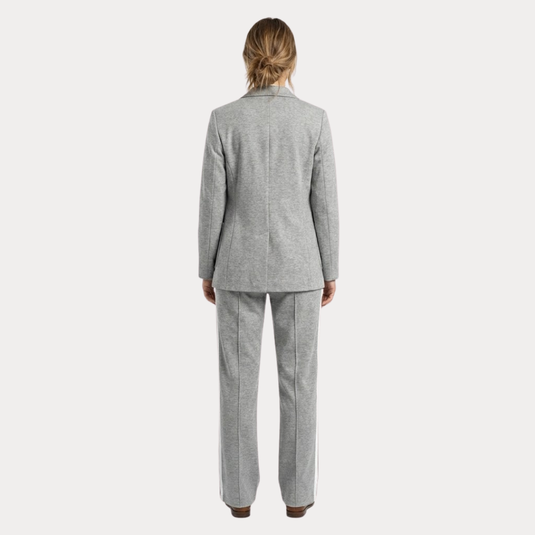 Women’s Classic Tailored Set