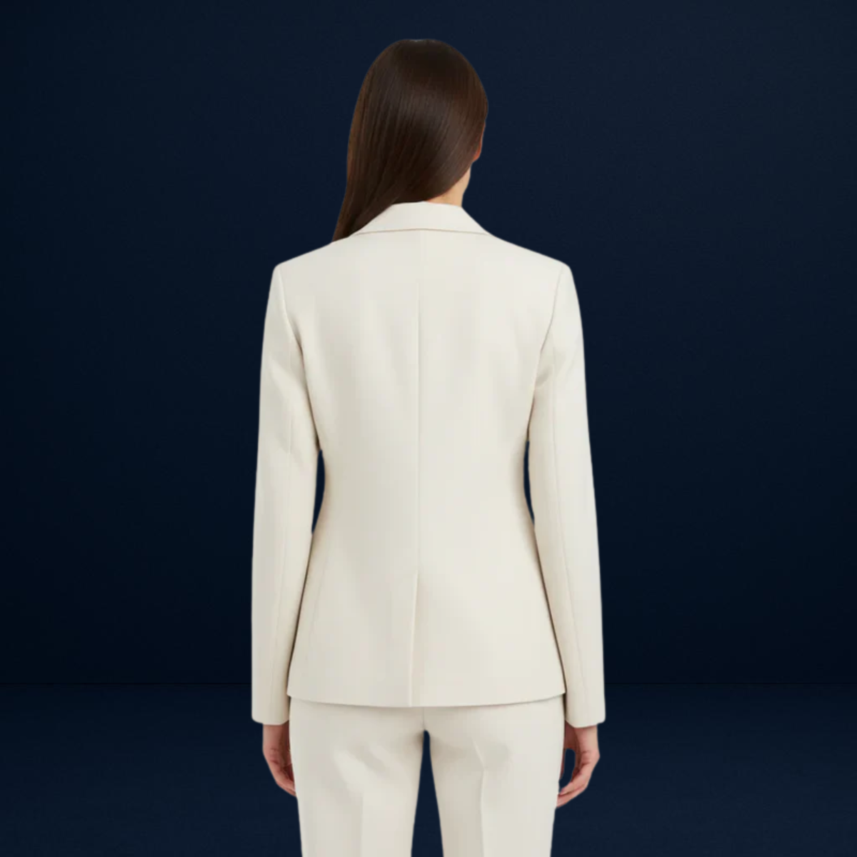 Livia | Classic Elegant Blazer
