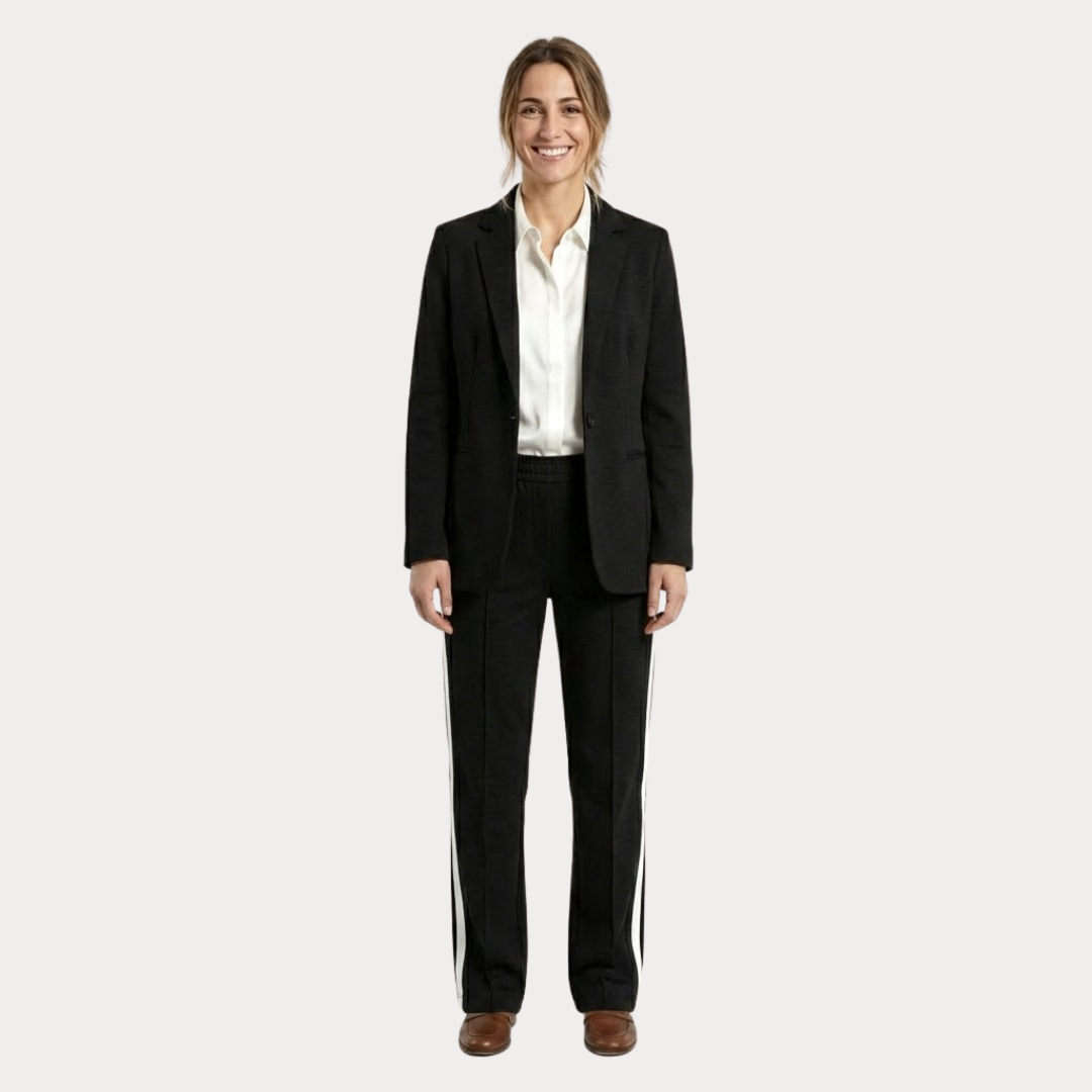Women’s Classic Tailored Set