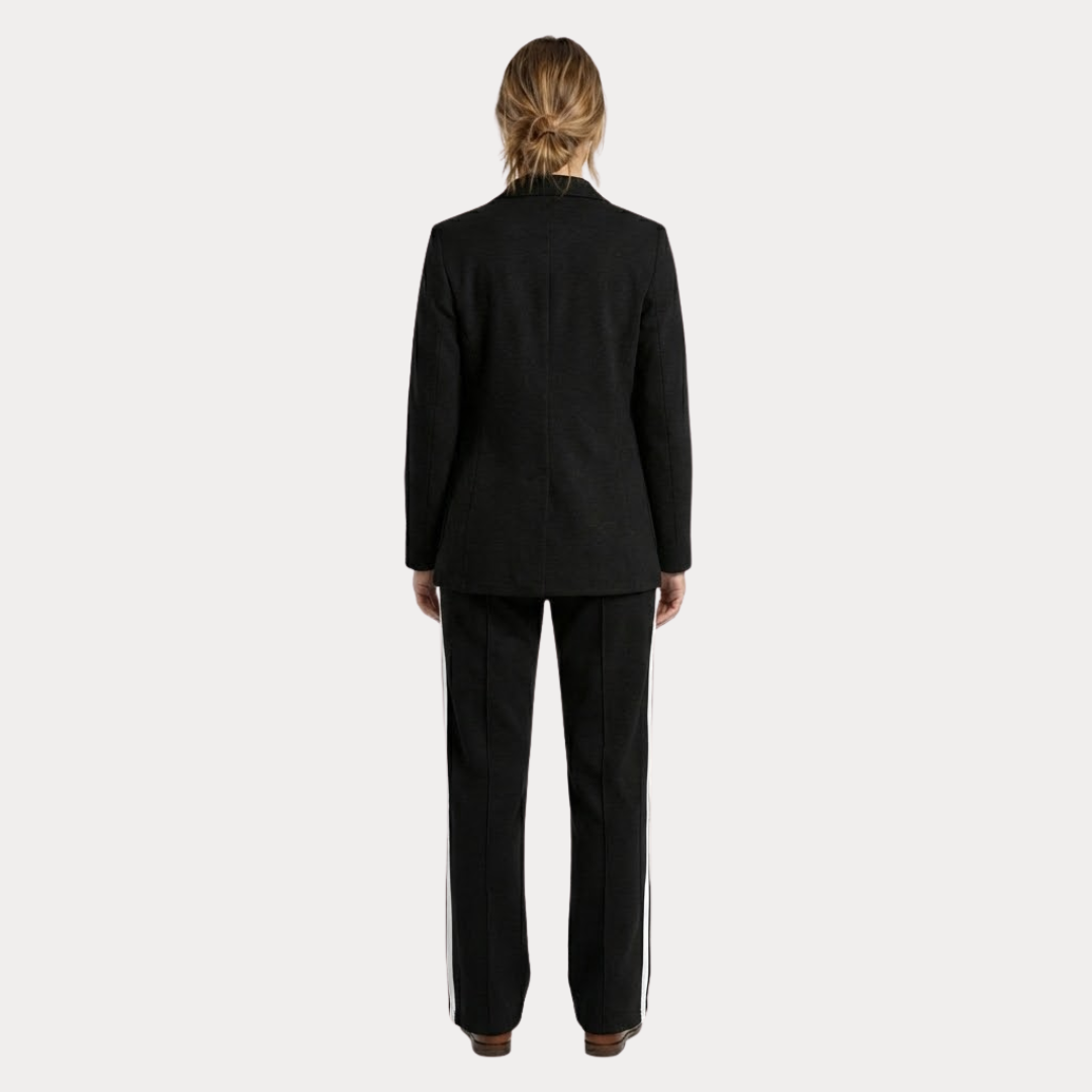 Women’s Classic Tailored Set