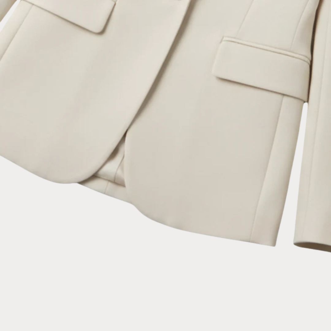 Women’s Classic Tailored Blazer