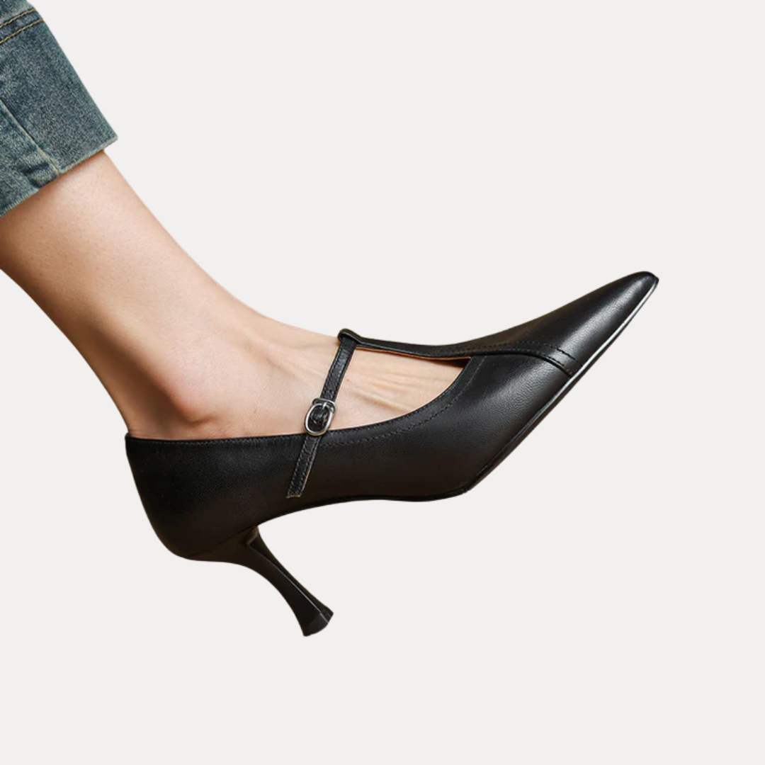 Vivienne | Vintage T-Strap Pumps
